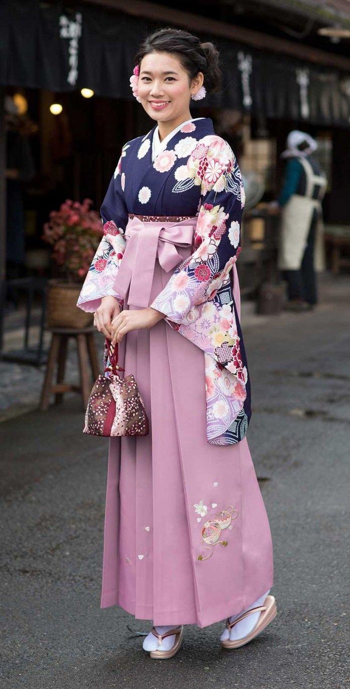 Để làm ra được một trang phục Kimono đòi hỏi nghệ nhân phải bỏ ra hàng giờ đồng hồ + Nguồn: internet