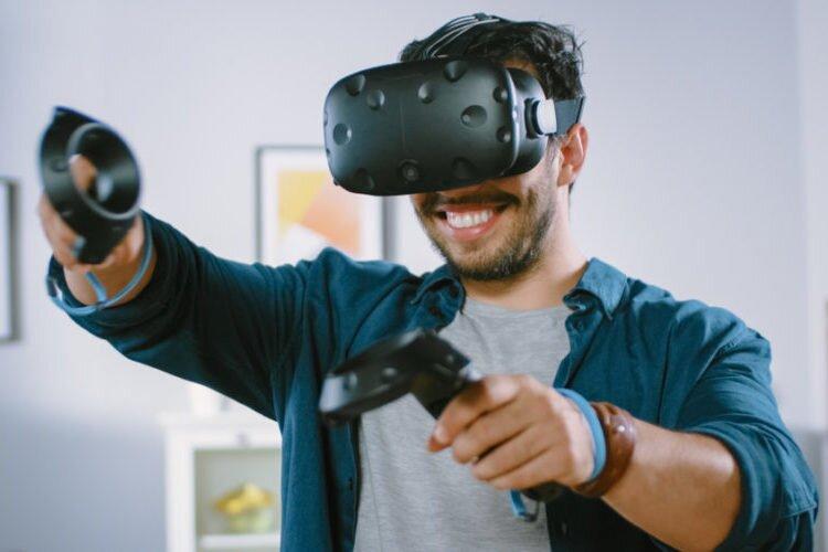 Thiết bị VR/AR tác động tới các giác quan của người dùng (Ảnh: Internet)