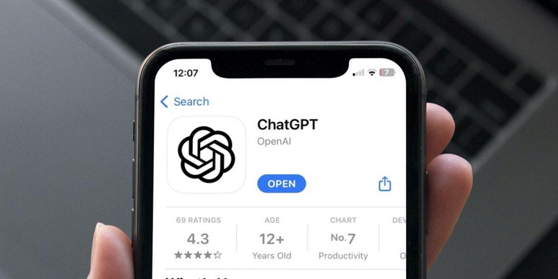 Ứng dụng ChatGPT trên điện thoại (Ảnh: Internet)