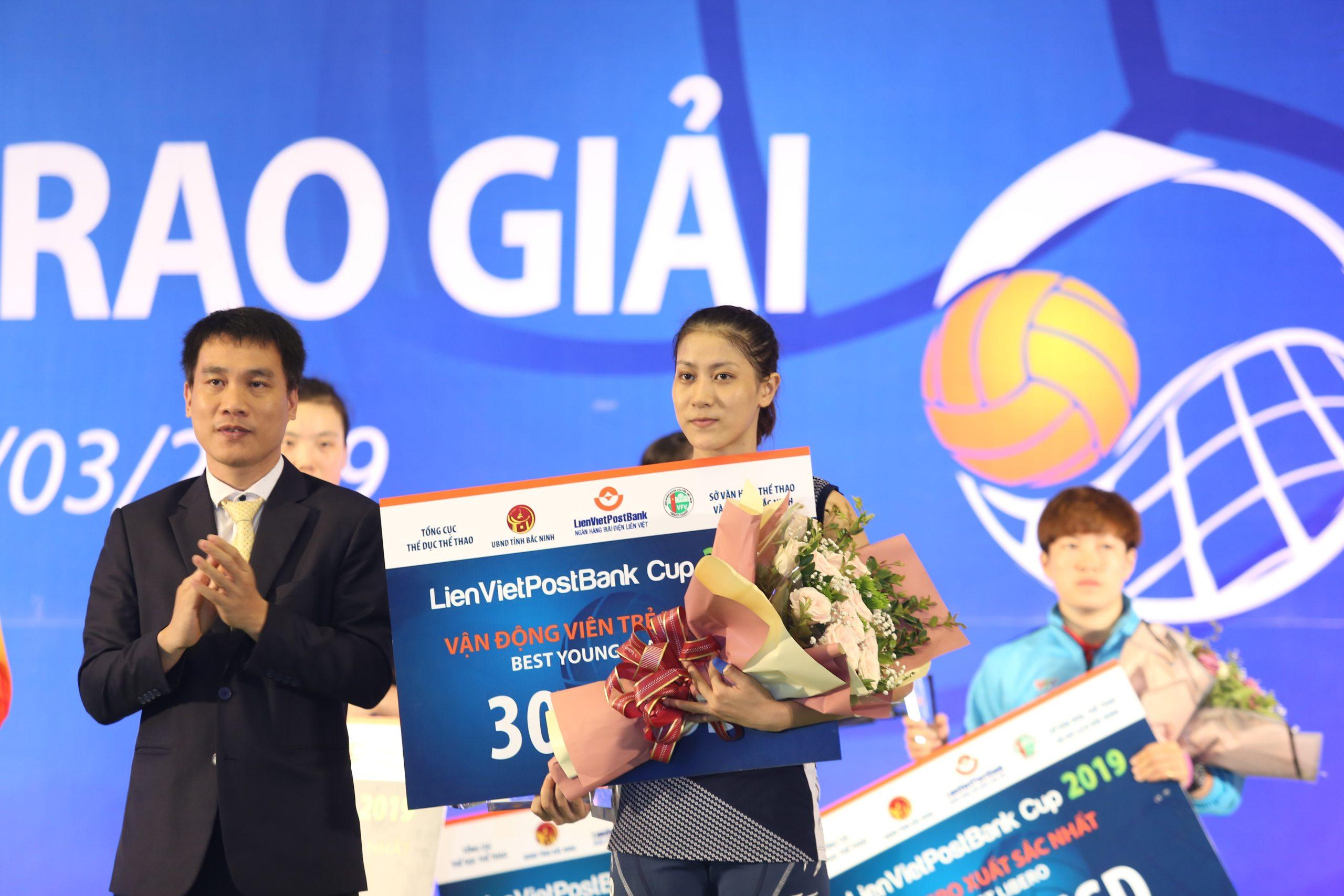Kiều Trinh tại Cúp Liên Việt 2019 với danh hiệu VĐV triển vọng nhất (Ảnh: Internet)