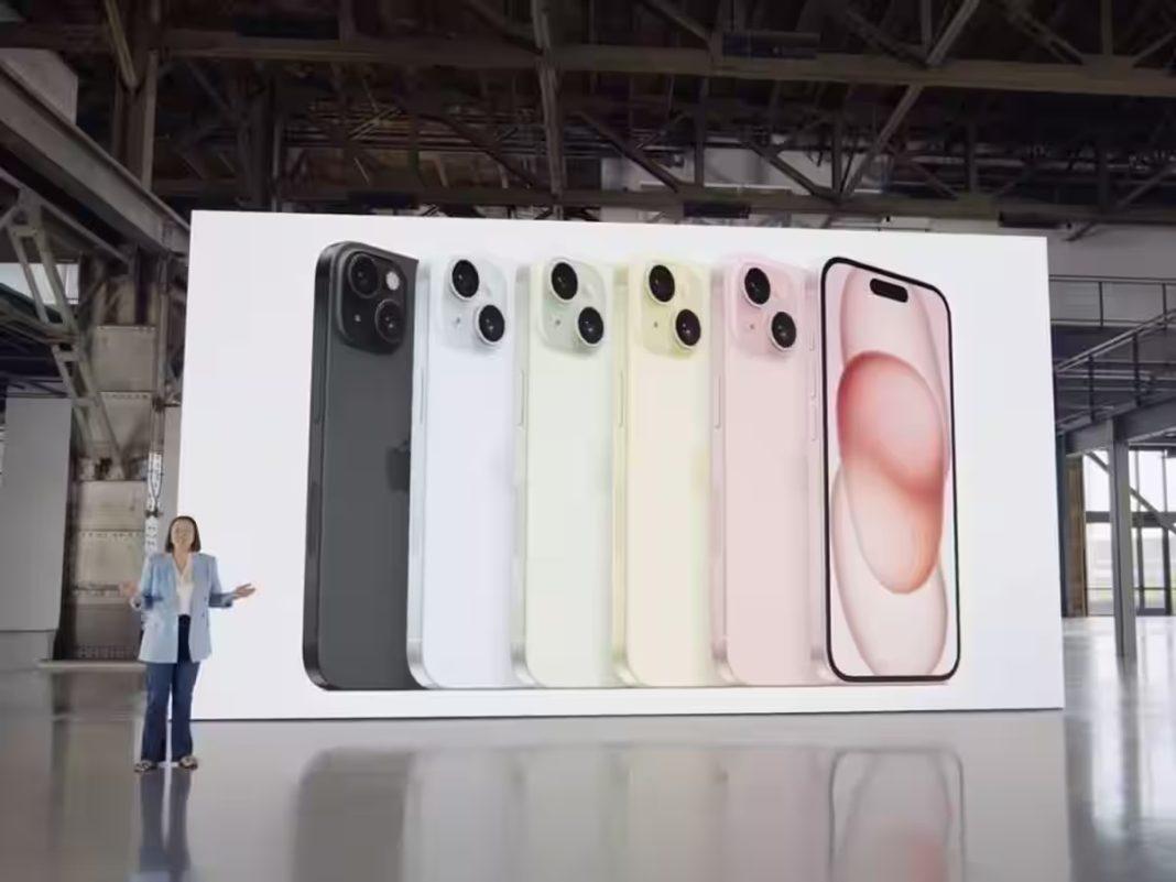 Apple đã trình làng bốn mẫu iPhone 15 mới