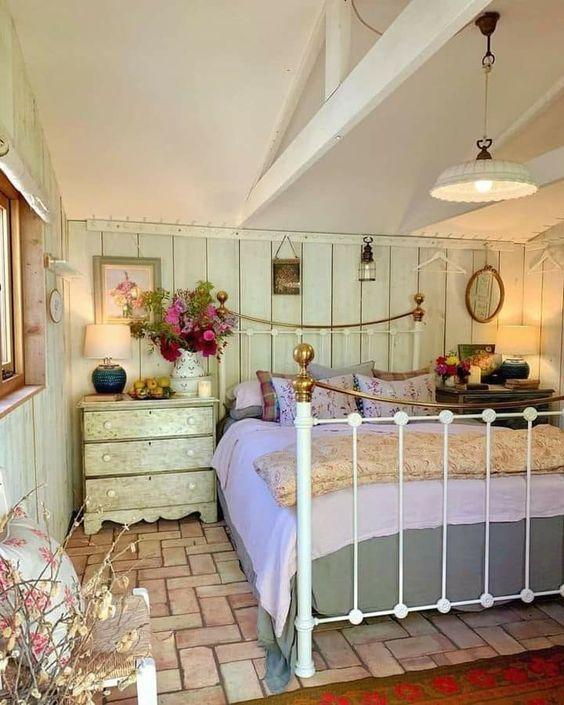 Decor phòng ngủ phong cách cổ điển (Nguồn: internet)
