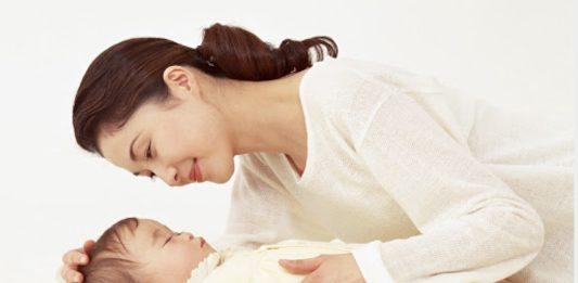 Hướng dẫn các mẹ chăm sóc bản thân và em bé sau khi sinh: Những lưu ý quan trọng Nguồn internet