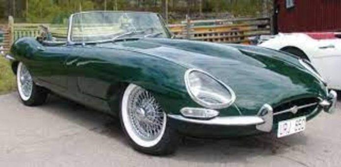 Jaguar E-Type (1961-1975): Biểu tượng của xe thể thao cổ điển (Nguồn: Internet)