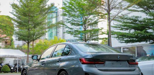 Đánh giá dòng xe BMW 330i M Sport LCI 2023 (ảnh: Internet)