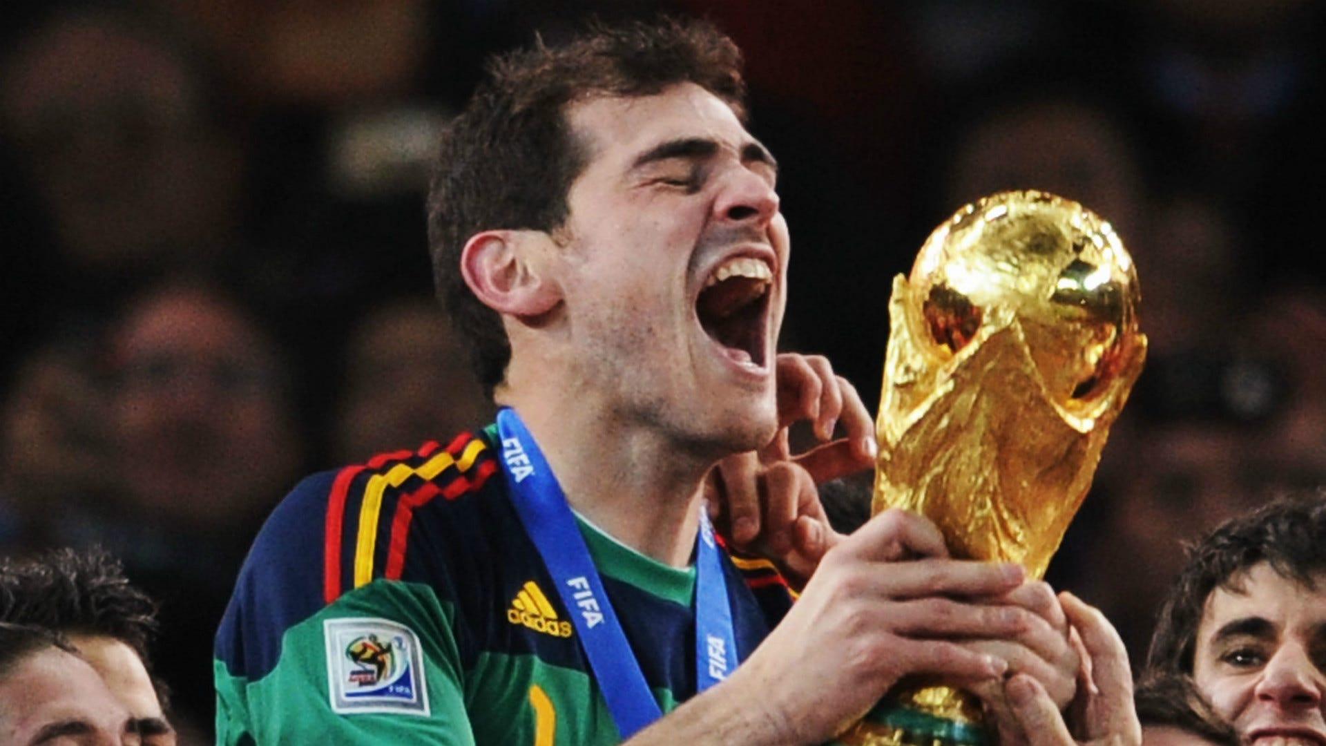 Casillas ở đội tuyển quốc gia (Ảnh: Internet)