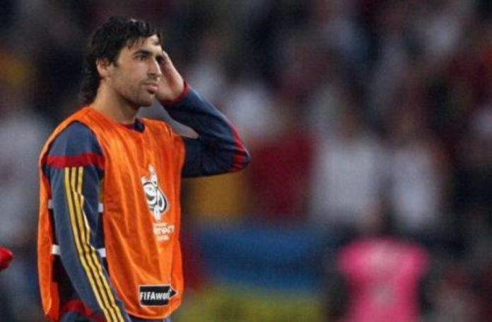 Raul ở đội tuyển quốc gia (Ảnh: Internet)