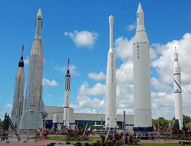 Kennedy Space Center Visitor Complex - nguồn: Internet