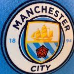 Câu lạc bộ Manchester City (Nguồn:https://www.google.com.vn/url?sa=i&url=https%3A%2F%2Ffcbayern.com%2Fen%2Fnews%2F2023%2F07%2Fmanchester-city-profile&psig=AOvVaw2_vmxmCpi9u52iL5Cawqfp&ust=1697186987853000&source=images&cd=vfe&opi=89978449&ved=0CBEQjRxqFwoTCKDUoa6Q8IEDFQAAAAAdAAAAABAQ)