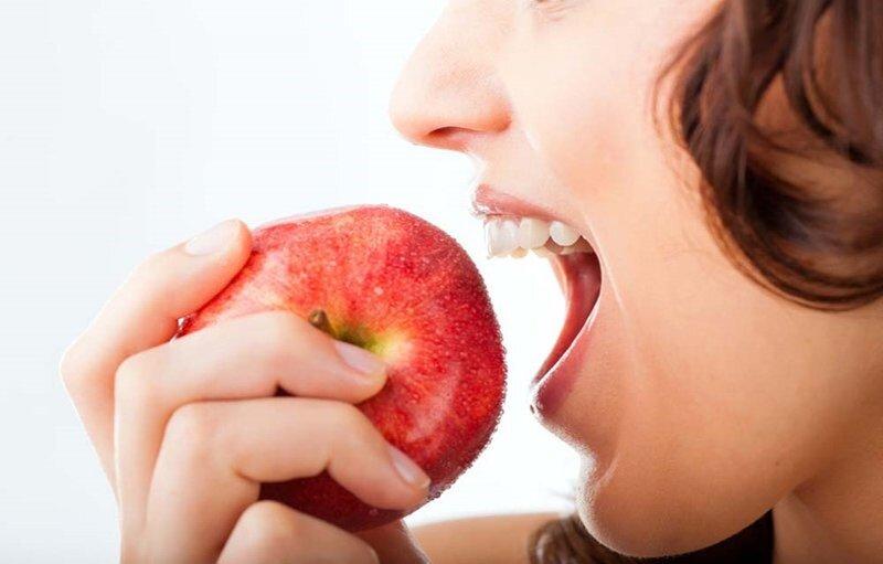 Ăn táo rất tốt cho cơ thể (Ảnh: Internet)