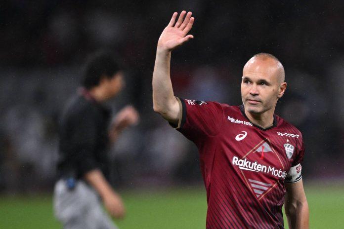 Iniesta ở Vissel Kobe (Ảnh: Internet)