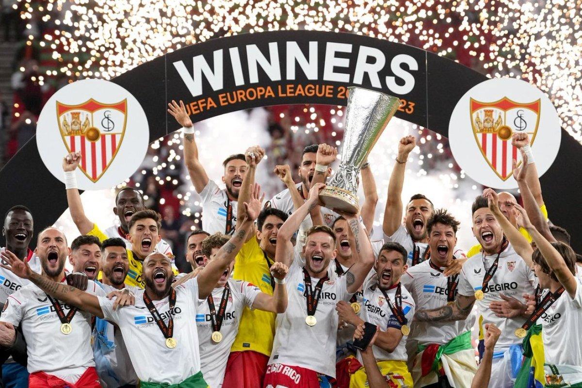 CLB Sevilla vô địch Europa League (Ảnh: Internet)