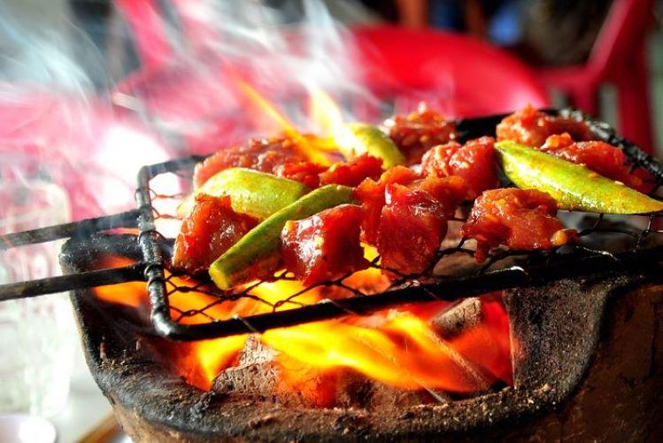 Bò nướng Lạc Cảnh - giữ trọn hương vị xưa ( Ảnh: Internet )