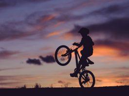 Để phát triển sự tự tin, bạn phải sẵn sàng bước ra ngoài vùng an toàn của mình. (Nguồn: Internet)