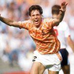 Van Basten ở ĐTQG (Ảnh:Internet)