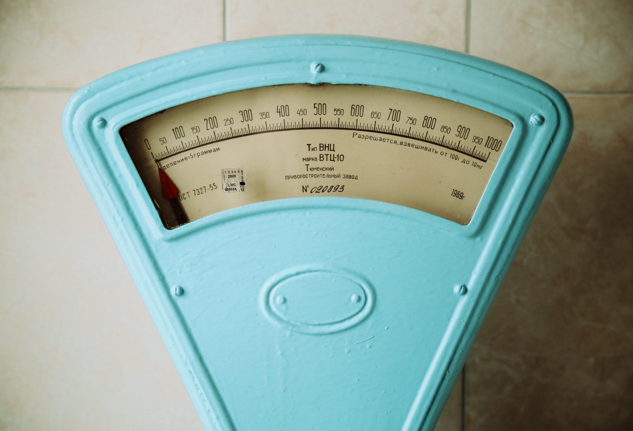 Bác sĩ sẽ cho bạn biết liệu chỉ số BMI (Chỉ số khối cơ thể) của bạn có nằm trong phạm vi bình thường, thừa cân hoặc béo phì hay không. (Nguồn: Internet)