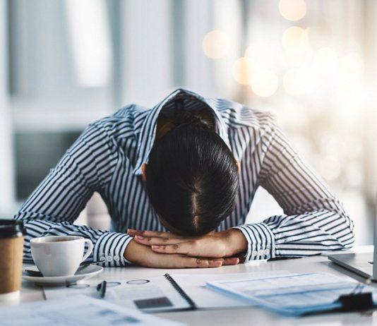 Mệt mỏi và kiệt sức (Ảnh: Internet)