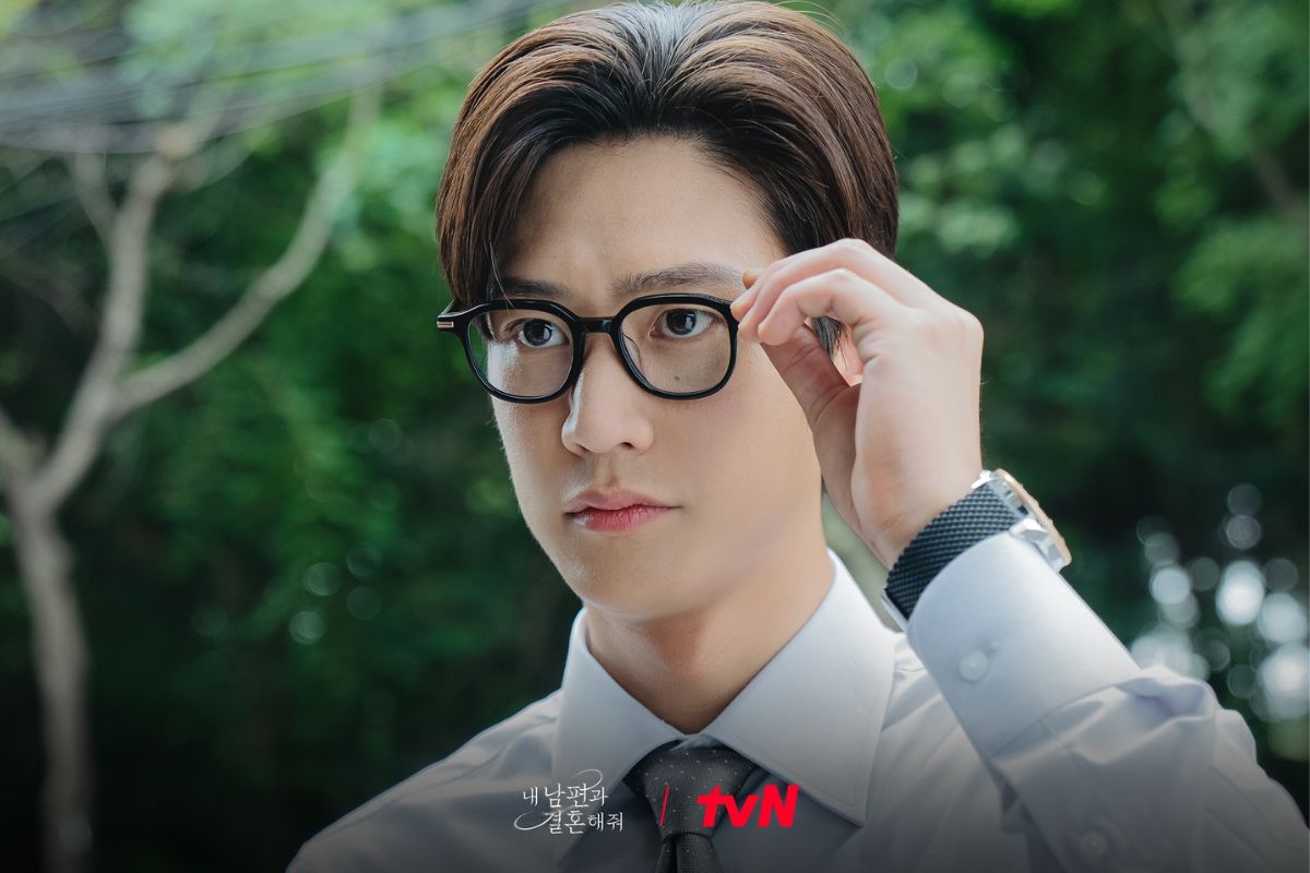 Nam In Woo sở hữu ngoại hình sát với nguyên tác đến kinh ngạc. Nguồn: tvN