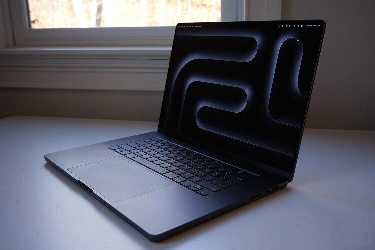 MacBook Pro 16 inch (Ảnh: Internet)