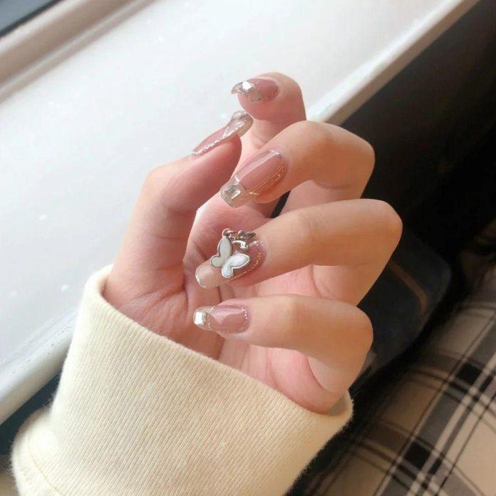 Mẫu nail cực xinh