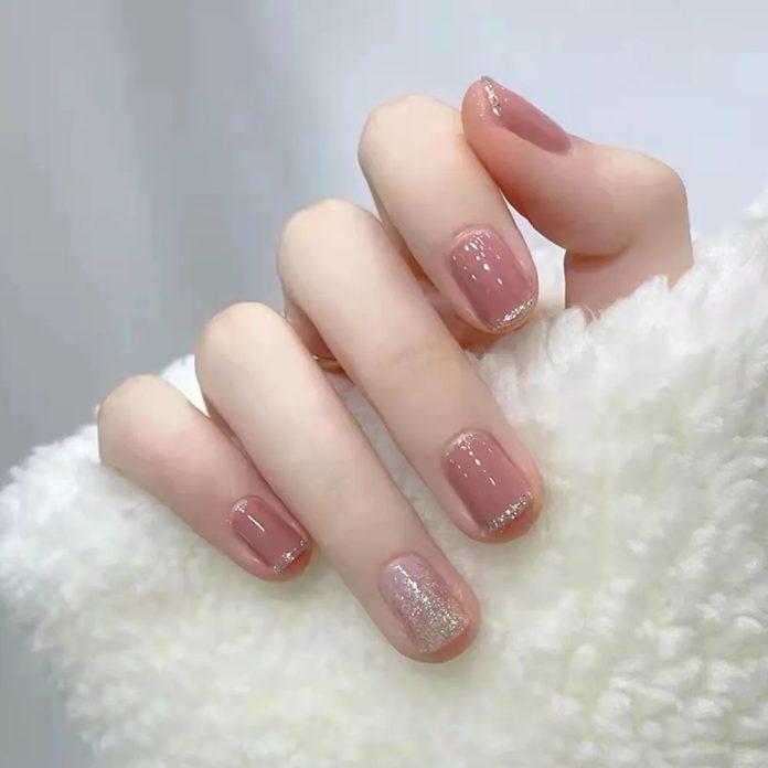 Mẫu nail cực xinh