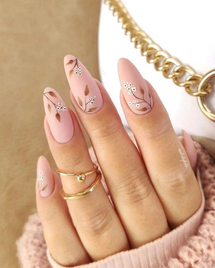 Mẫu nail cực xinh