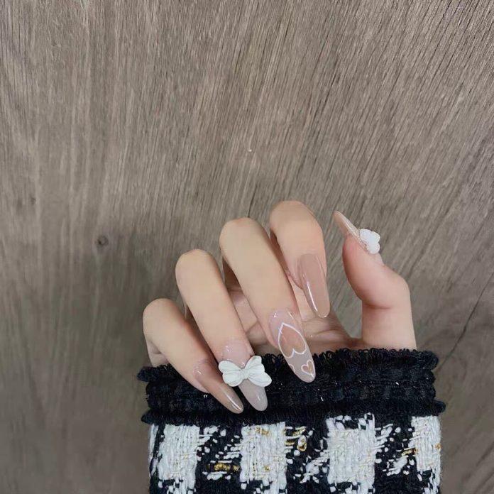 Mẫu nail cực xinh