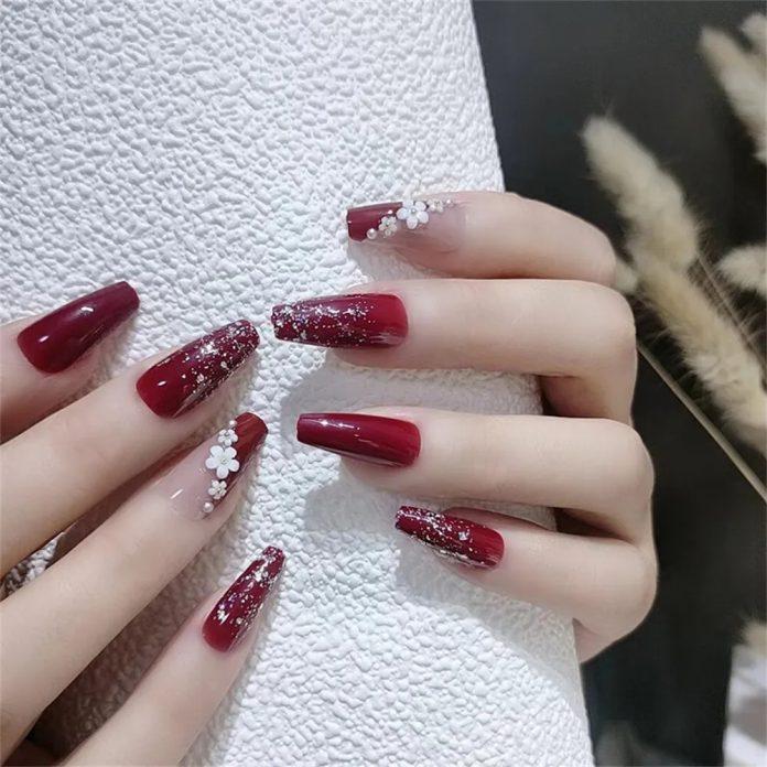 Mẫu nail cực xinh