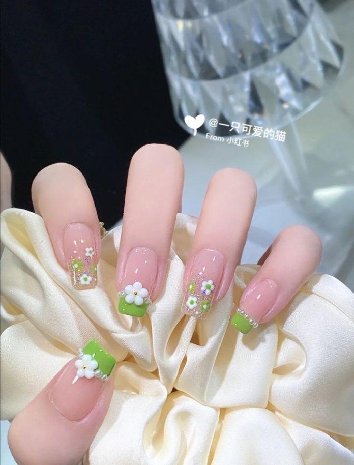 Mẫu nail cực xinh