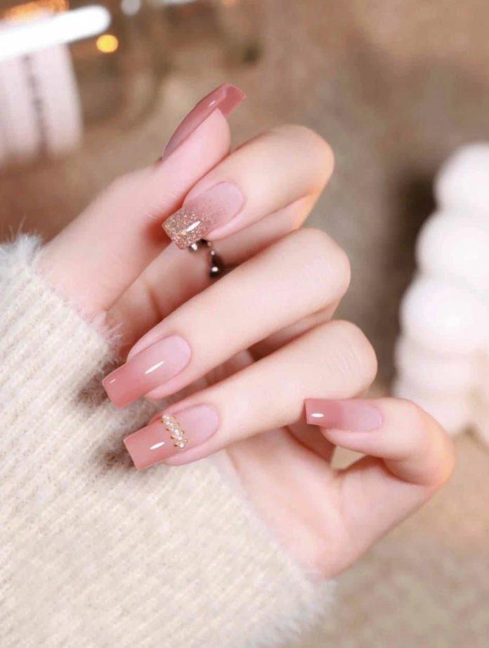 Mẫu nail cực xinh