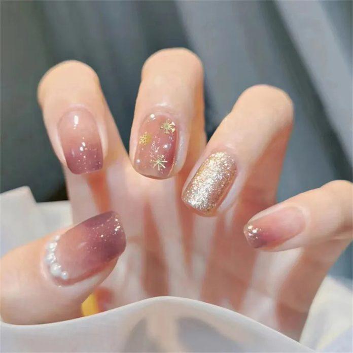 Mẫu nail cực xinh