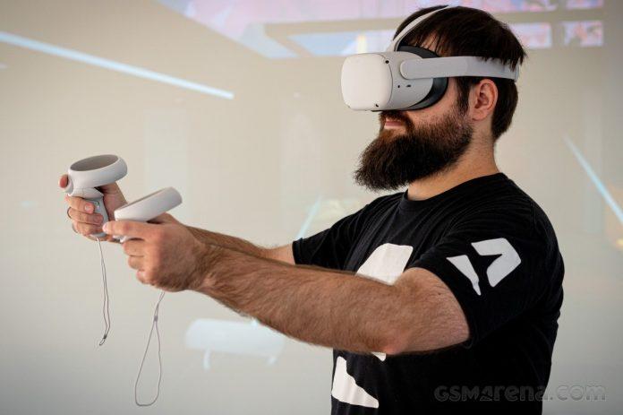 Oculus quest 2 cảm giác khi đeo khá nặng đầu nếu sử dụng trong thời gian dài (Ảnh: Internet)