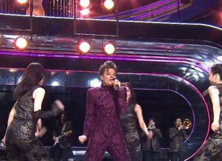 Những khoảnh khắc, biểu cảm tấu hài của dàn sao Kbiz trong buổi trao giải Rồng Xanh