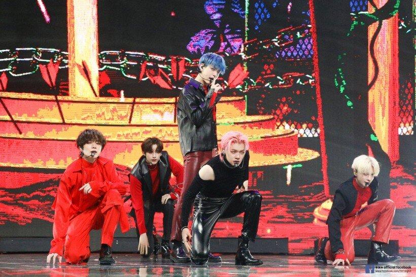 10 nghệ sĩ Kpop hàng đầu sở hữu world tour có doanh thu cao nhất năm 2023 ATEEZ Black Pink ENHYPEN Idol KPOP LE SSERAFIM NCT Dream nhóm nhạc Seventeen Stray kids Suga Twice TXT