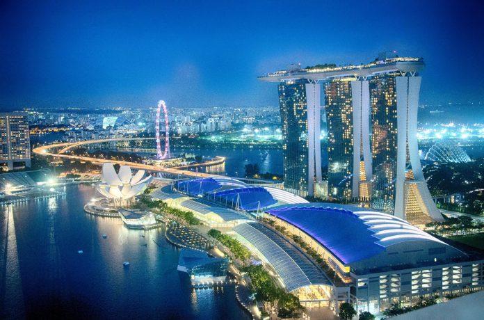 Marina Bay Sands về đêm đẹp hút hồn (ảnh: Internet)