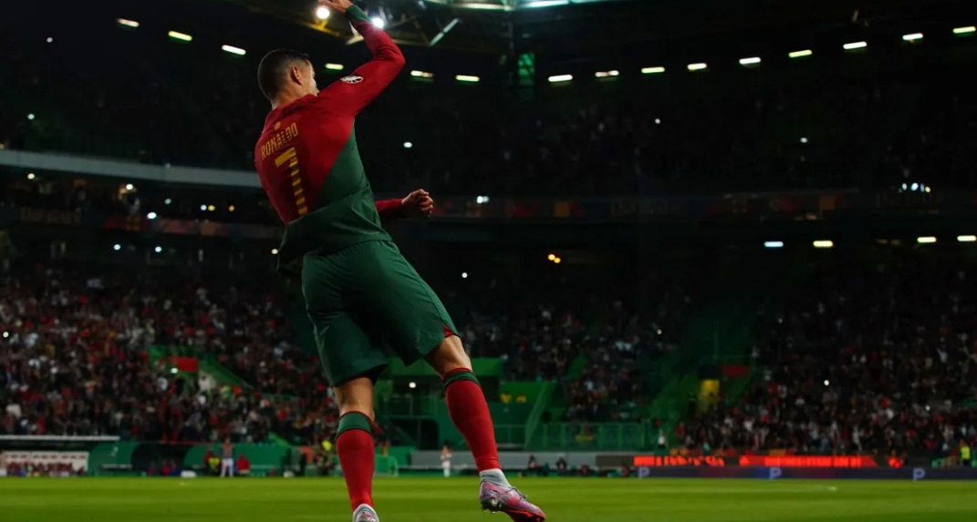 Ronaldo ăn mừng sau khi ghi bàn cho Bồ Đào Nha vào lưới Liechtenstein năm 2023 (Ảnh: Internet)