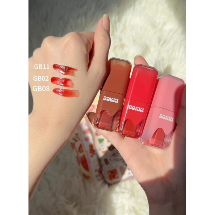 Chất son Black Rouge Glow Bokki Tint lên màu tùy thuộc vào sắc môi nhưng cả bảng màu đều xinh