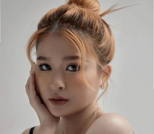 Dẫu cả Chao và Pun đều xuất thân từ những gia đình có điều kiện, tuy nhiên....