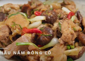 Mùa đông nên nấu món gì cho ấm cúng: Cách nấu món gà hầm nấm đông cô cực đơn giản!