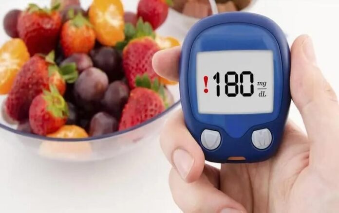 Kiểm soát đường huyết với chế độ ăn Keto (Ảnh: Internet)
