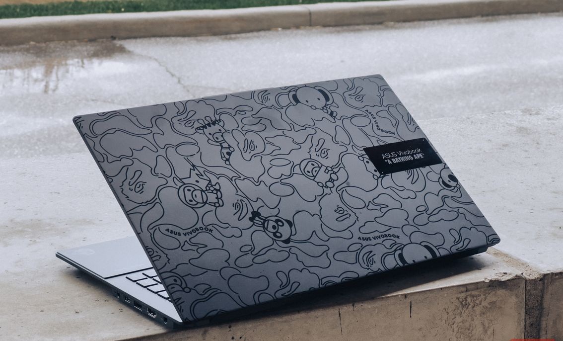 Laptop ASUS Vivobook S 15 OLED Bape Edition (Ảnh: Internet)