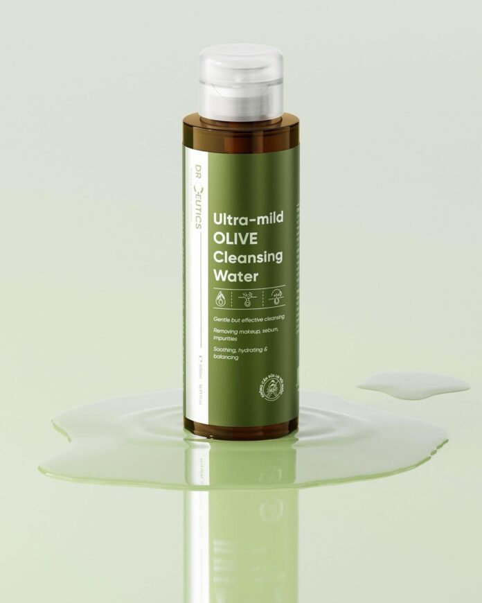 Nước tẩy trang DrCeutics Ultra-mild OLIVE Cleansing Water