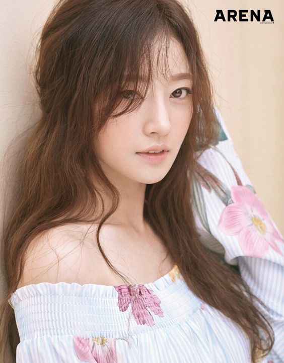 Song Ha Yoon được khán giả yêu mến hơn sau vai trà xanh Jung Soo Min. (Ảnh: Internet)