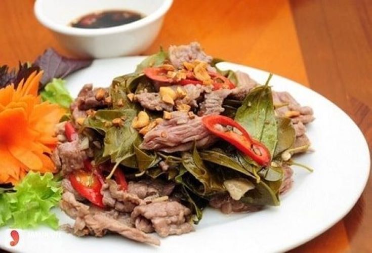 Thịt trâu lá giang - món ngon tại quán Trâu Phú Thọ ( Ảnh: Internet )