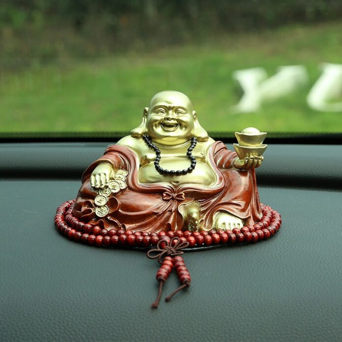 Lựa chọn tượng Phật để ô tô theo mục đích mong cầu