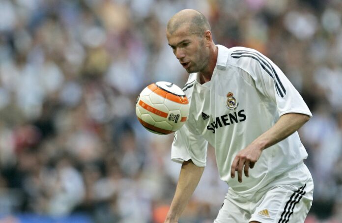 Zidane trong màu áo của Real Madrid (ảnh: Internet)
