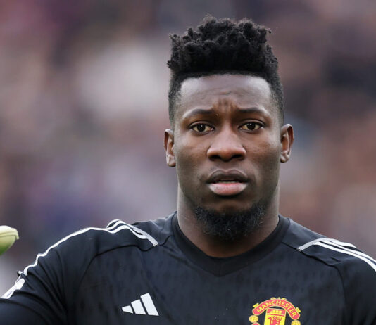 Những bản hợp đồng gây thất vọng ở Premier League mùa này: Manchester United và Chelsea bị gọi tên Thủ môn Andre Onana gây thất vọng trong màu áo Manchester United (Ảnh: Internet)