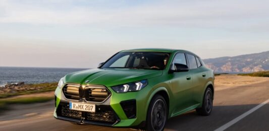 Xe BMW X2 M35i (Ảnh: Internet)
