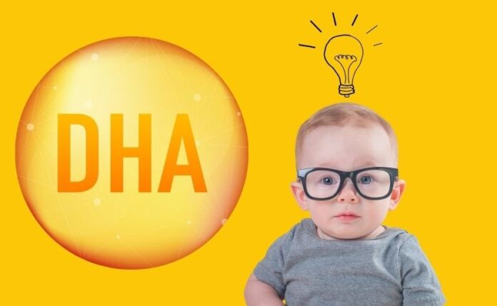Bổ sung DHA giúp phát triển trí não cho trẻ (Ảnh: Internet)