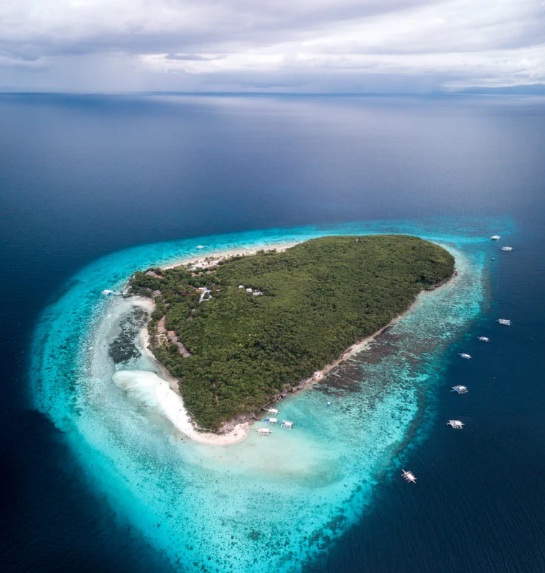 Đảo Sumilon nhìn từ trên cao (Ảnh: Internet)